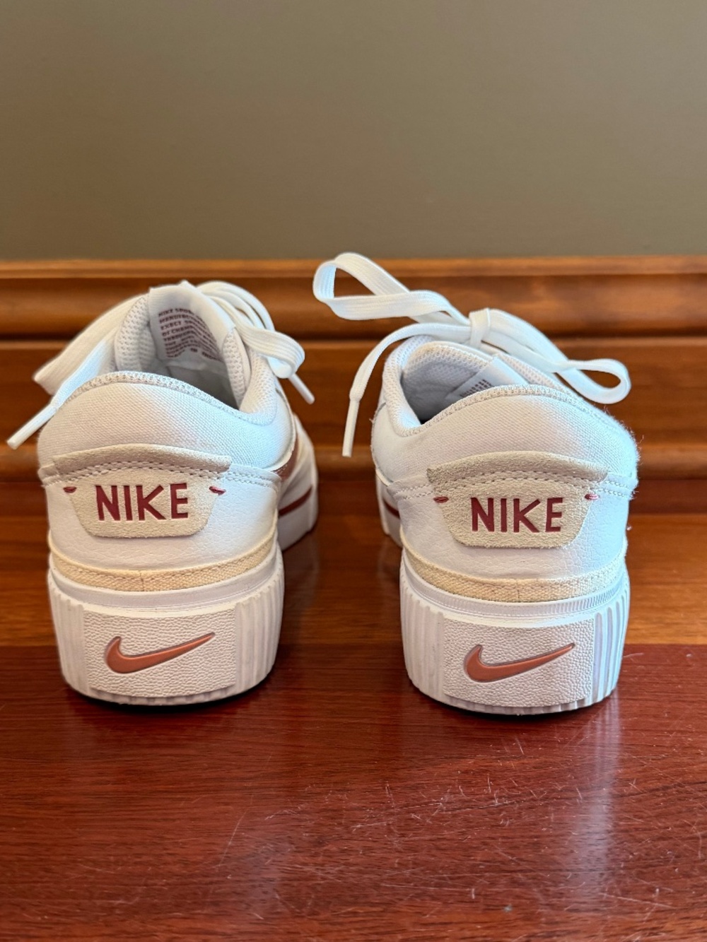 Nike Court Legacy Lift Women's Sneakers White/Red Stardust-Guava, Size 8 - Picture 6 of 10